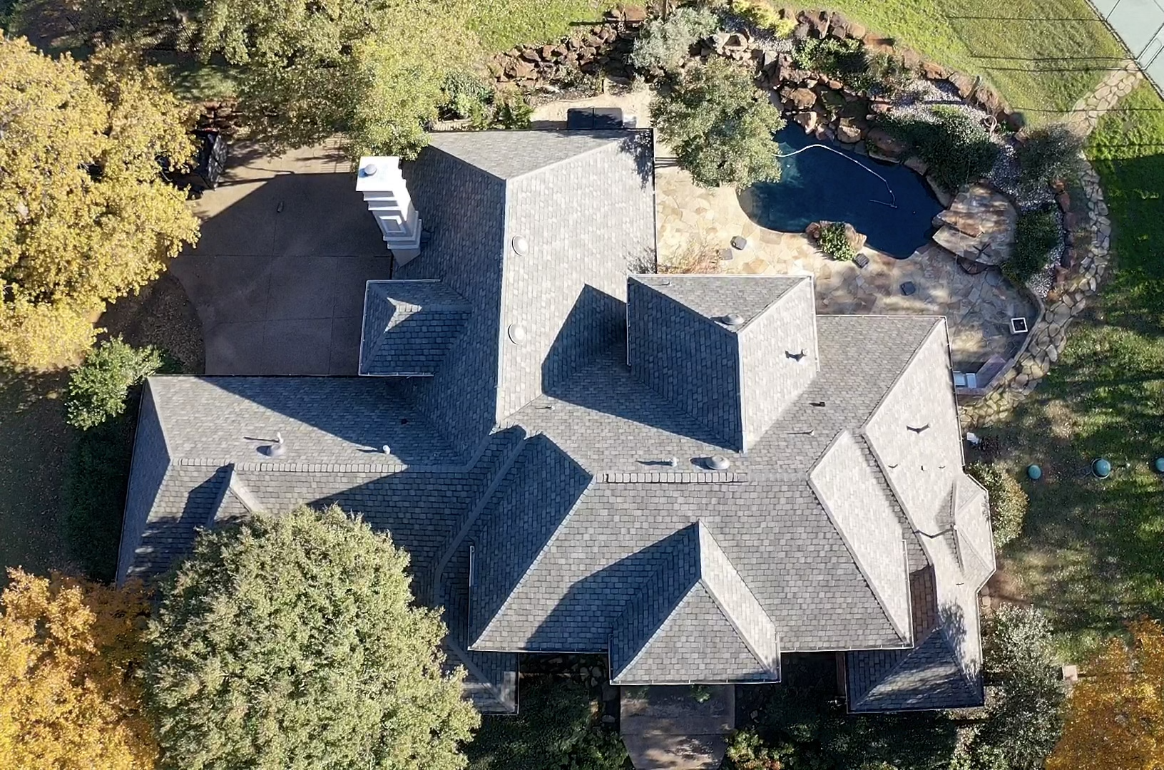 Status Roofing project